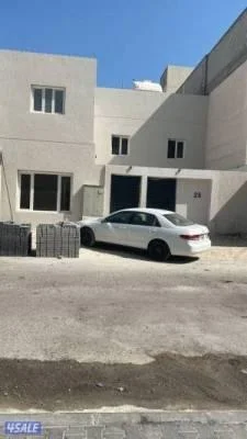 للايجار دورين تشطيب جديد المالك