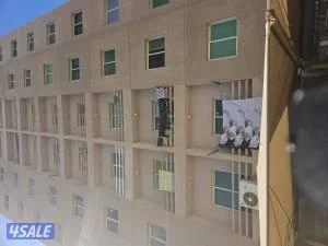 شقق للاجار لي عائلات في موقوع ممتاز في حولي و شققه نضيفه امام جمعية